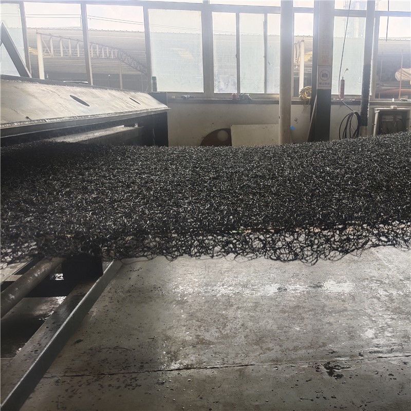 حصيرة التحكم في التآكل 3D Geomat Slope Protection Net.jpg