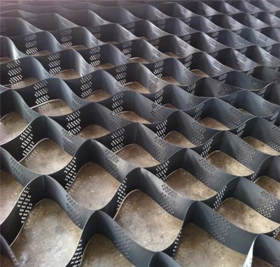 قوة عالية HDPE Geocell Reinforced Slope Protection.jpg