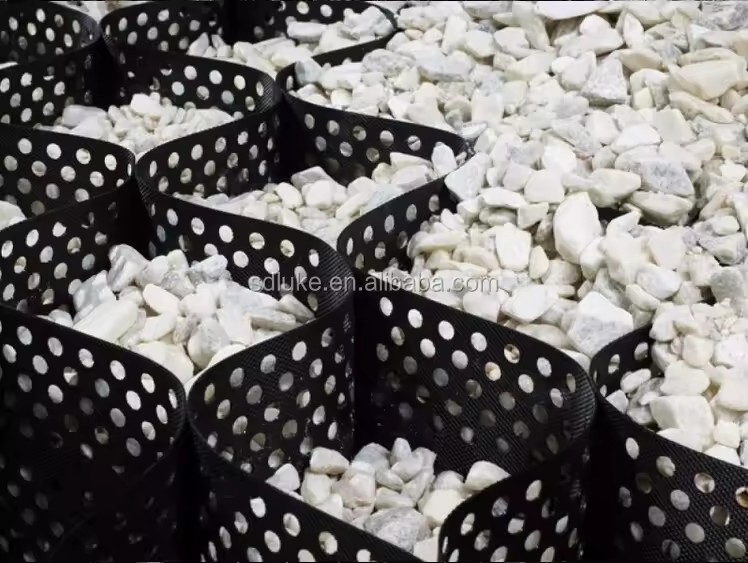 شبكة الحصى HDPE Geocell لحماية التربة المستقرة.jpg