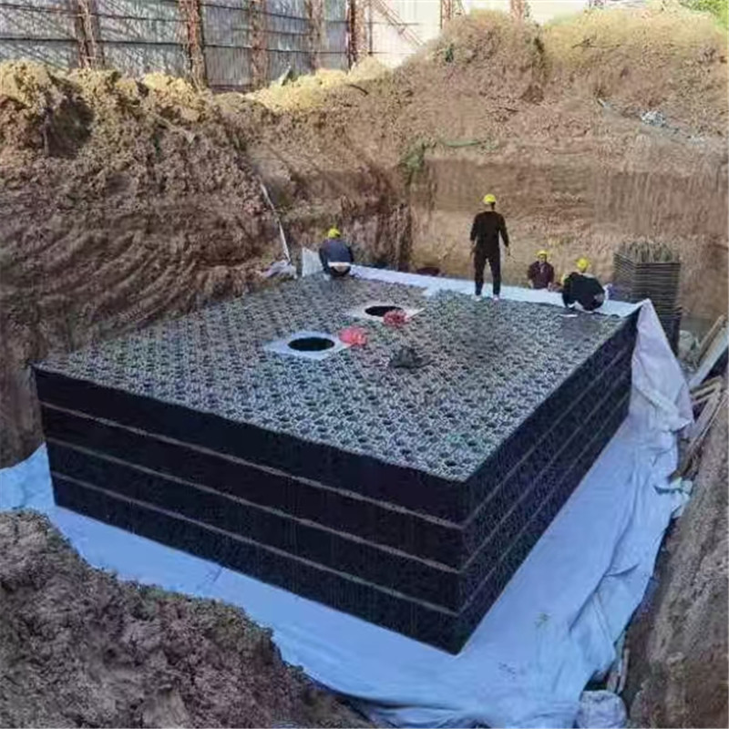 PP وحدات حصاد مياه الأمطار.jpg