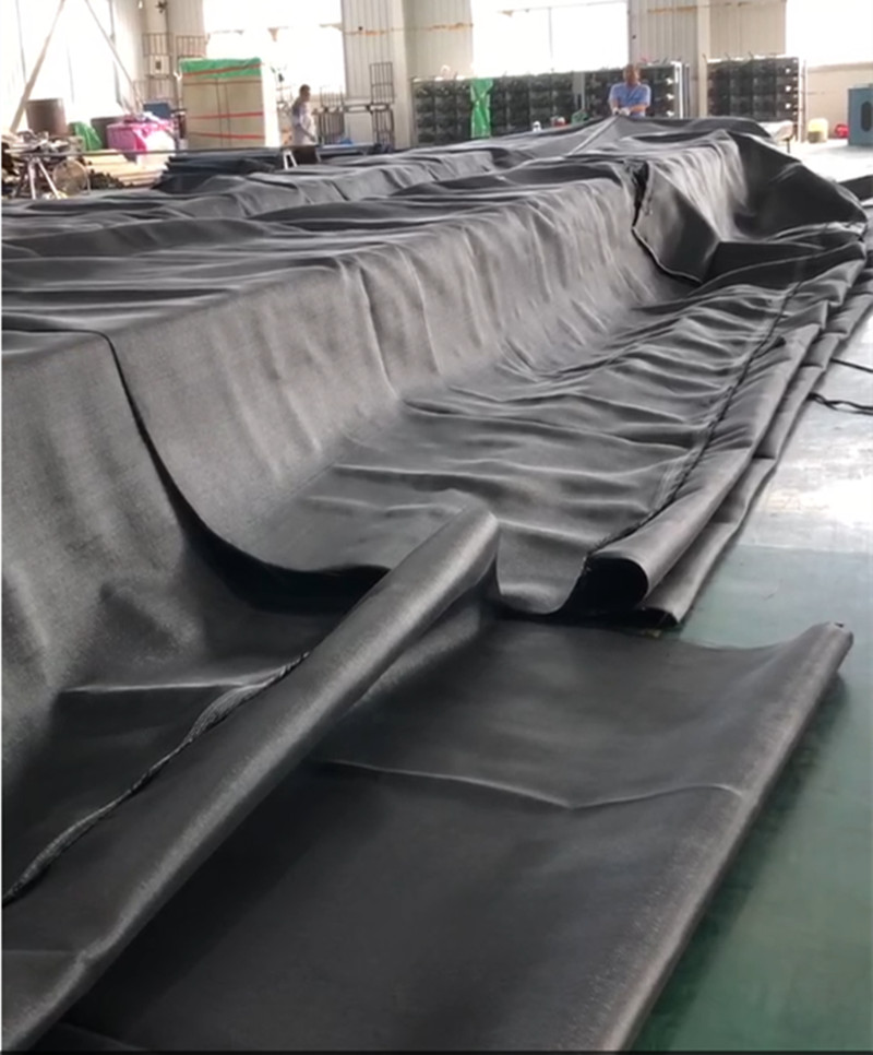 عالية القوة PP الحمأة نزح المياه أنبوب Geotextile Bag.jpg عالية القوة PP الحمأة نزح المياه أنبوب Geotextile Bag.jpg