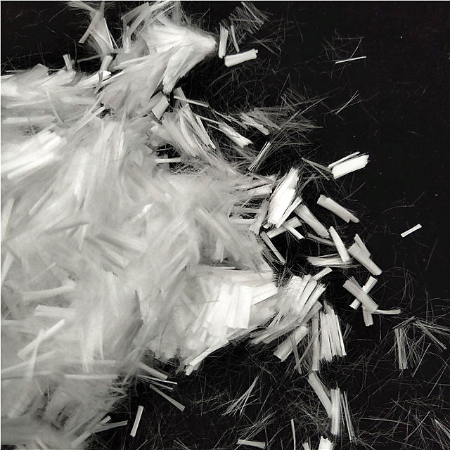 ألياف البولي بروبيلين أحادية الخيط.jpg