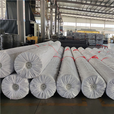 HDPE بطانة غشاء أرضي ناعم Manufacturer.jpg