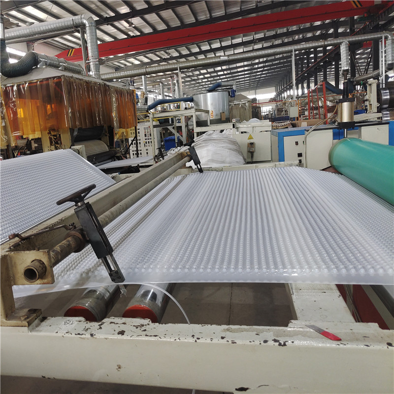 ورشة عمل لوحات الصرف الصحي. JPG