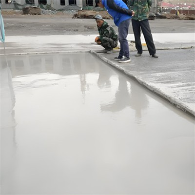 ألياف البولي إيثيلين عالية المعامل عالية القوة في الخرسانة. jpg