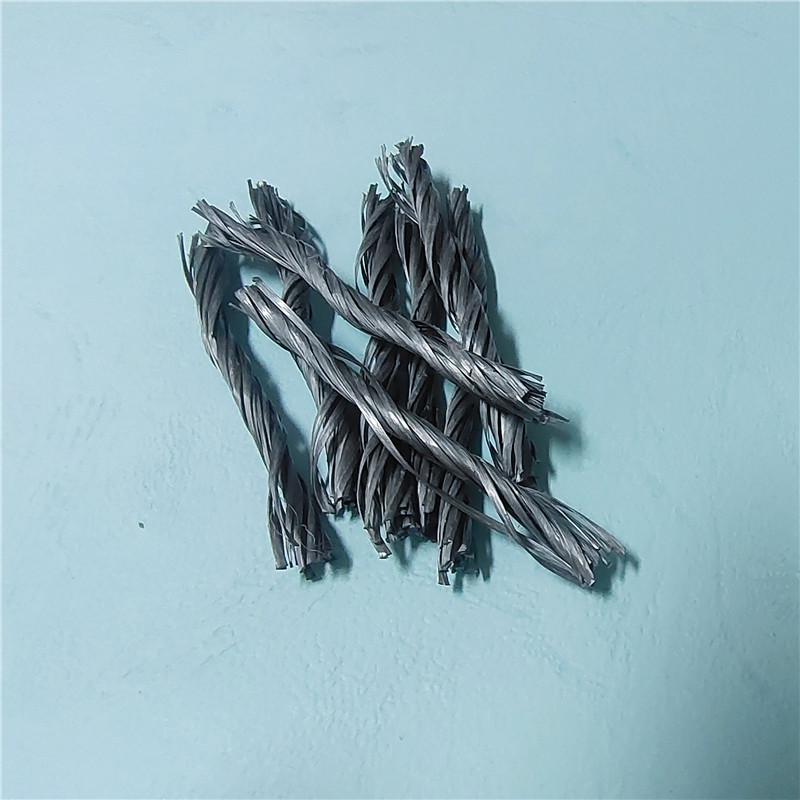 ألياف البولي بروبلين السوداء PP الملتوية Fiber.jpg