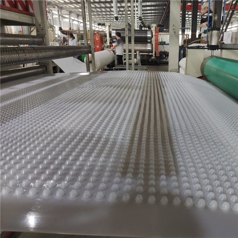 ورشة عمل ألواح الصرف الصحي المصنوعة من مادة البولي إيثيلين عالي الكثافة.jpg