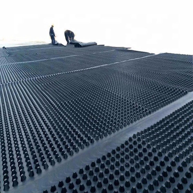 تركيب لوح تصريف مائي أسود مقاوم للماء.jpg