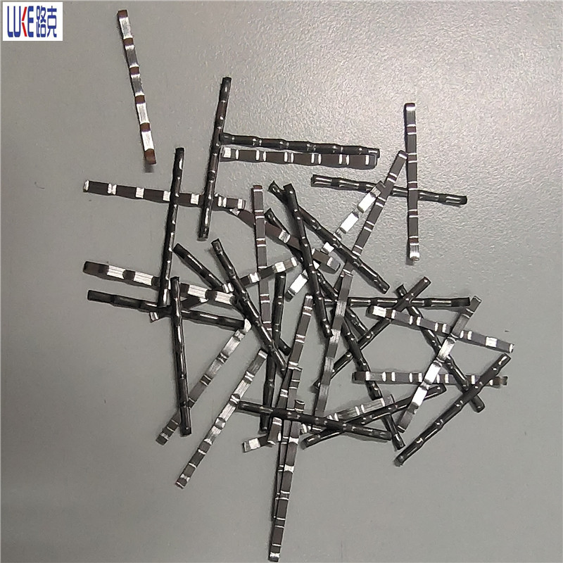 ألياف الفولاذ المقوى.jpg