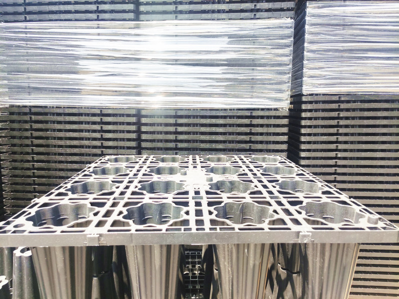 وحدة ترشيح مياه الأمطار المصنوعة من مادة البولي بروبيلين لحصاد مياه الأمطار.jpg