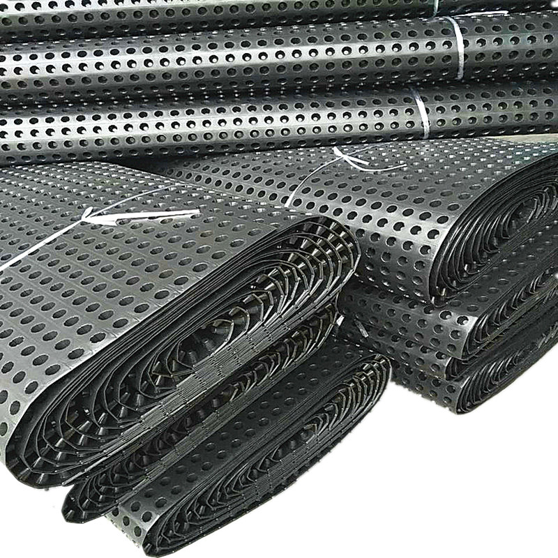 لوحة الصرف الصحي للجدار الجانبي للطابق السفلي.jpg