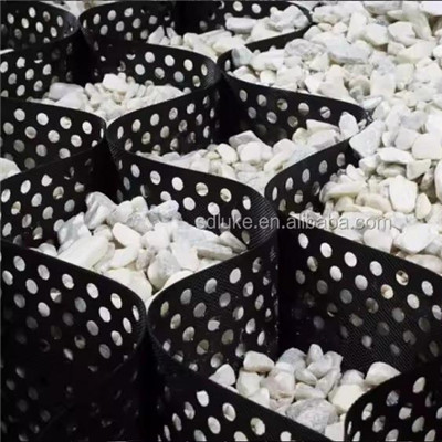 شبكة الحصى Geocell .jpg