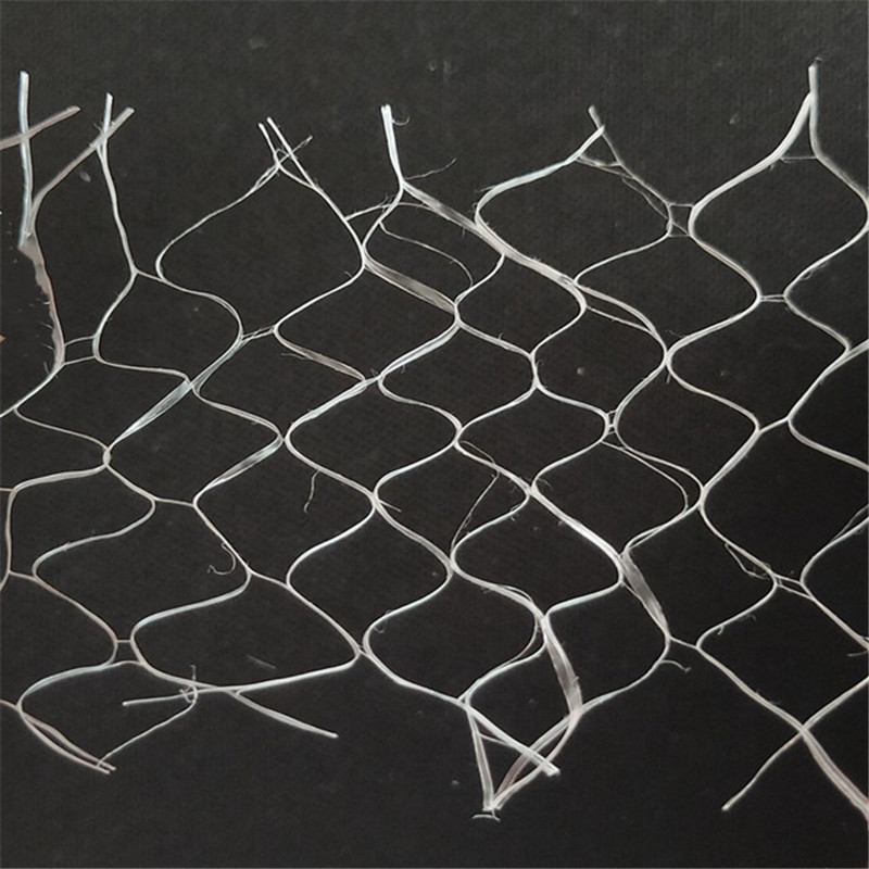 ألياف شبكية من البولي بروبيلين.jpg