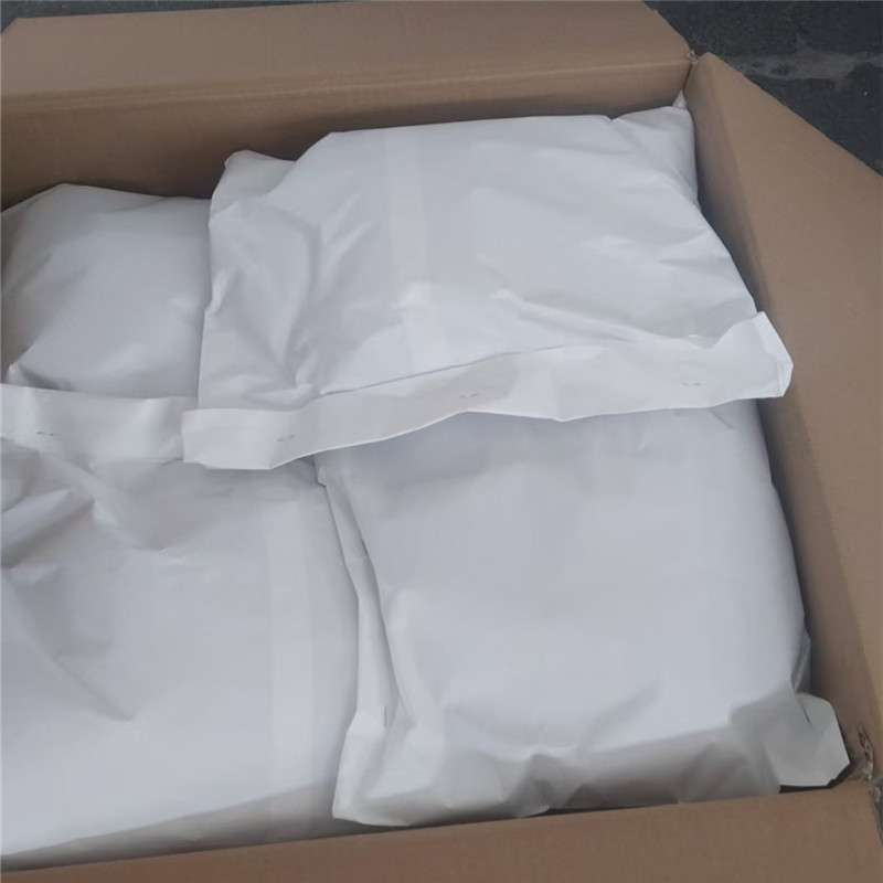 ألياف هندسية من البولي بروبيلين الملتوية المجمعة.jpg