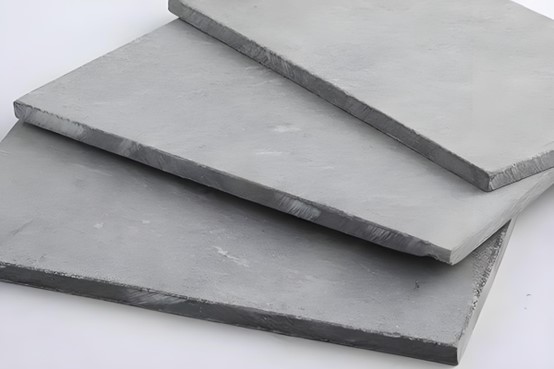 تقوية الأرضيات الصناعية بألياف البولي بروبيلين الملتوية.jpg